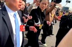 开云体育在线-刘国梁的宣布退役让粉丝胶着