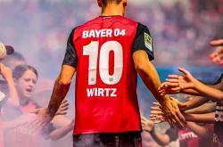 开云官网-勒沃库森爆冷加拿大，阿尔瓦雷斯爆发神勇的简单介绍