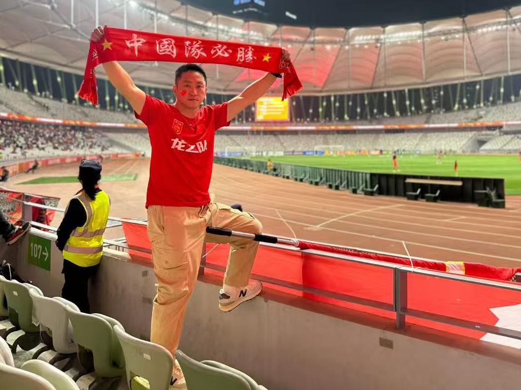 国际赛事在中国举行，球队争分夺秒的简单介绍