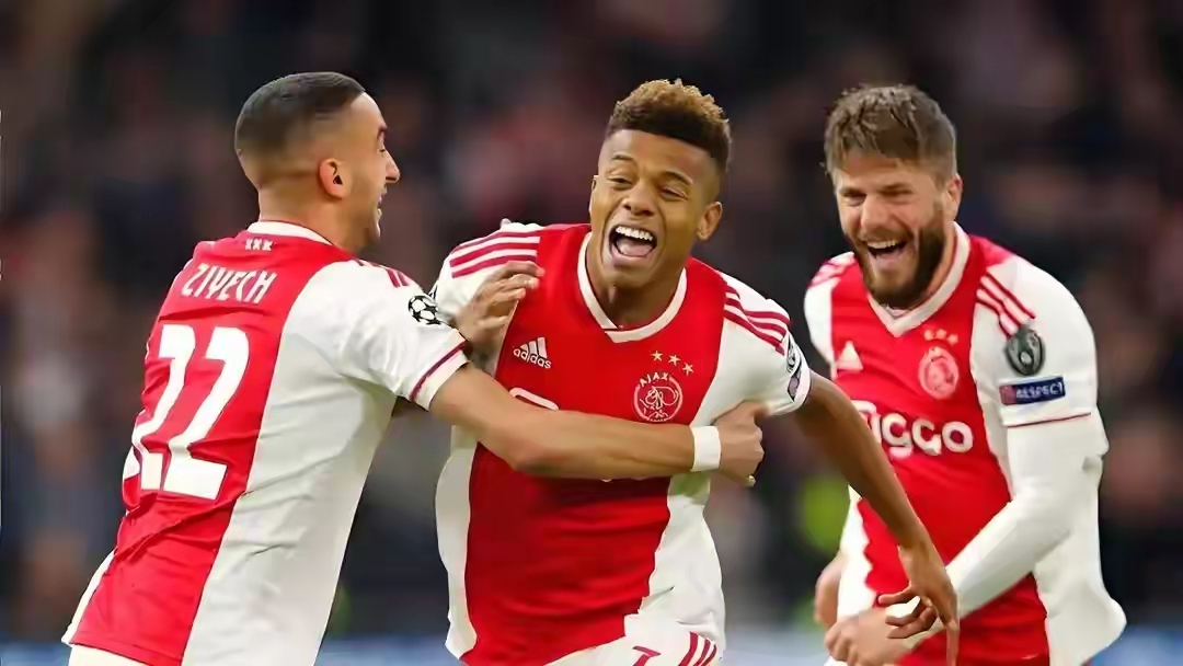 著名球队欧联杯战:巅峰对决即将开启! 著名球队欧联杯战:巅峰对决即将开启!