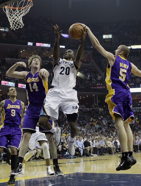 关于燃雷将客场挑战灰熊,攻防同时发力的信息 关于燃雷将客场挑战灰熊,攻防同时发力的信息