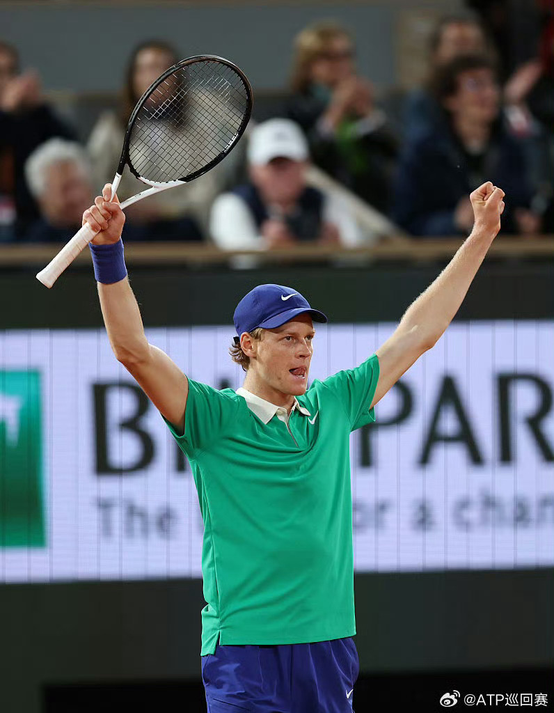 戴维斯杯逆转拉沃尔杯,辛纳点燃赛场的简单介绍 戴维斯杯逆转拉沃尔杯,辛纳点燃赛场的简单介绍