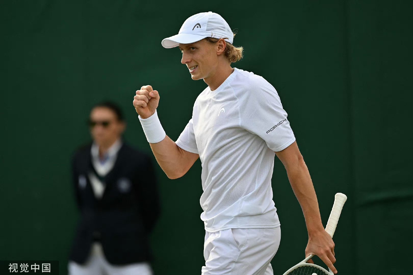 温网绝杀法网，兹维列夫惊艳四座