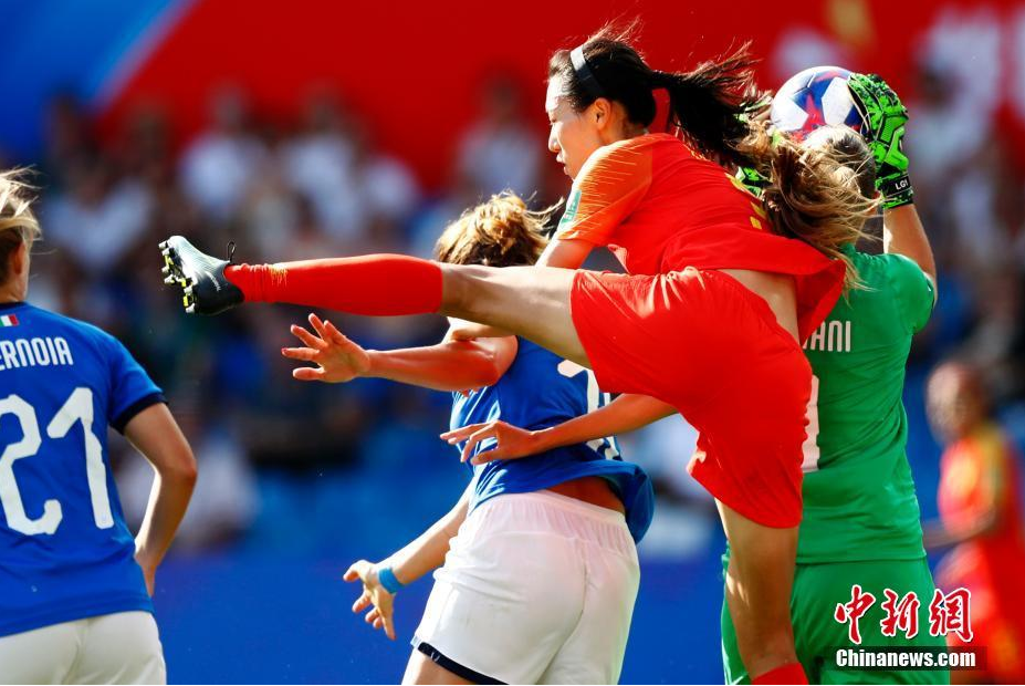 中国队翻盘法国队，奥恰洛夫扛起全队